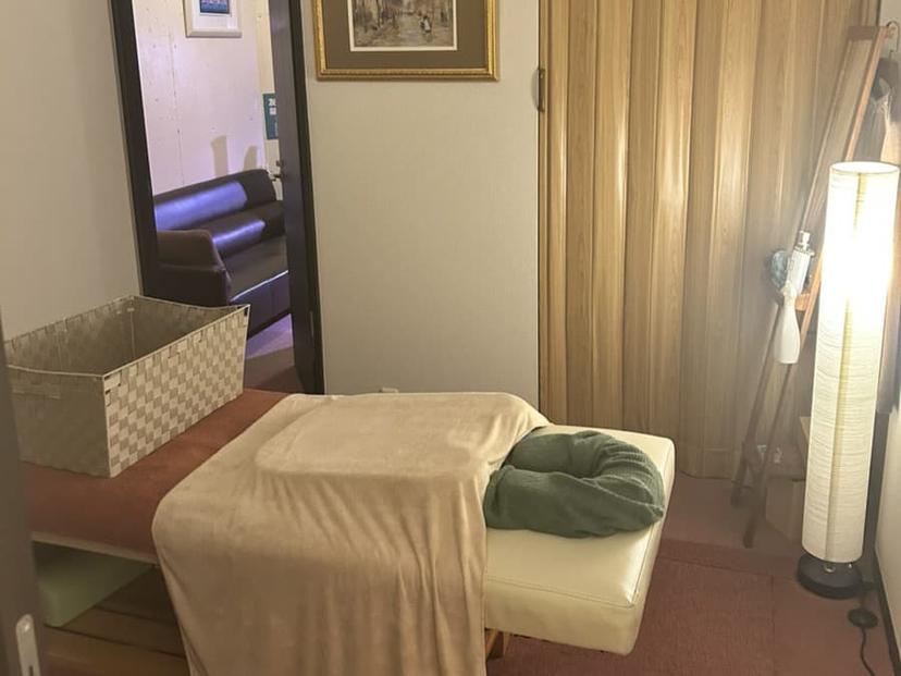 【古出来町バス停徒歩3分】備品充実・完全個室のプライベートサロンが私のサロンに。エステ・整体・マッサージに【minoriba】