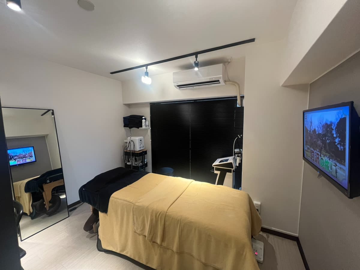 【代々木駅徒歩5分】備品充実・完全個室のプライベートサロンが私のサロンに。エステ・整体・マッサージに【スペース1】minoriba