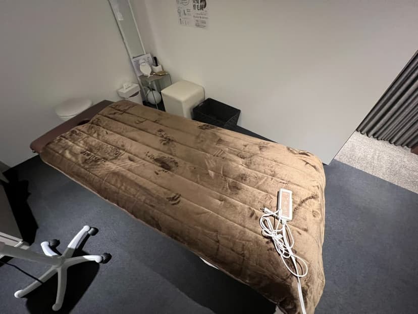 【豊平公園駅徒歩7分】≪女性限定≫備品充実・完全個室のプライベートサロンが私のサロンに。エステ・整体・マッサージに【スペース1】minoriba