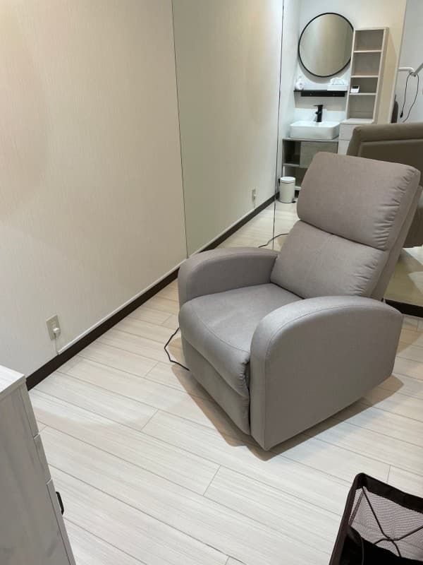 【通町筋駅徒歩4分】備品充実のプライベートサロンが私のサロンに。エステ・マッサージに【スペース4】minoriba