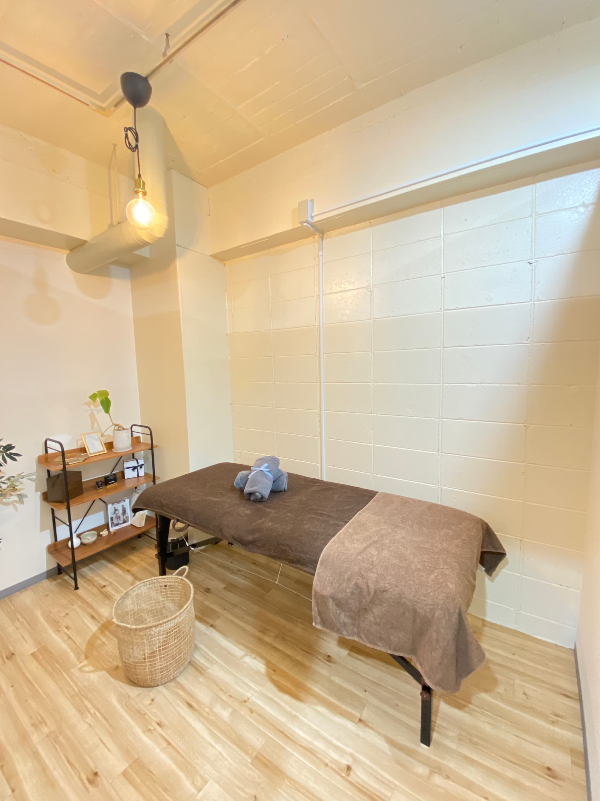 【姫路駅徒歩3分】備品充実・完全個室 のプライベートサロンが私のサロンに。エステ・整体・マッサージに【エステルーム】minoriba