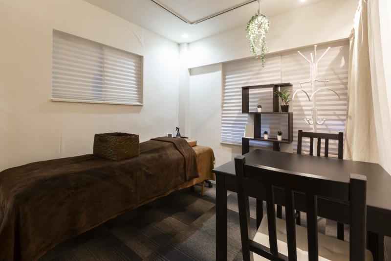 【好評につき半額キャンペーン延長!】赤坂駅徒歩2分の好立地。マッサージ・エステ・整体に【オレンジルーム】minoriba