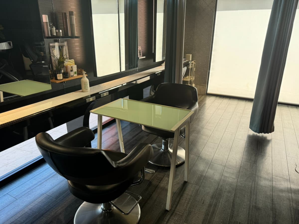 【中山寺駅徒歩30秒】備品充実のプライベートサロンが私のサロンに。ネイル・メイク・カウンセリングに【ネイルスペース】minoriba