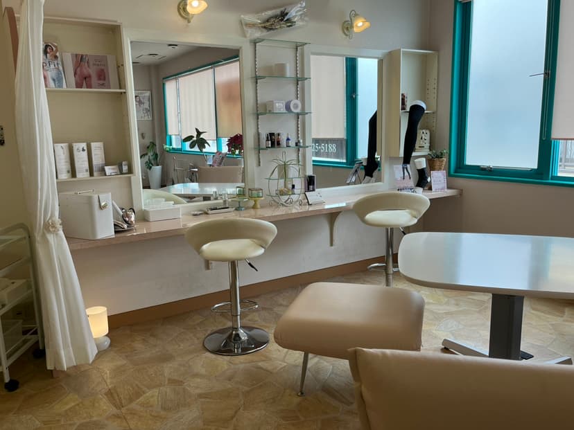 【紀伊田辺駅徒歩7分】≪女性限定≫備品充実・完全個室のプライベートサロンが私のサロンに。エステ・整体・マッサージに【minoriba】