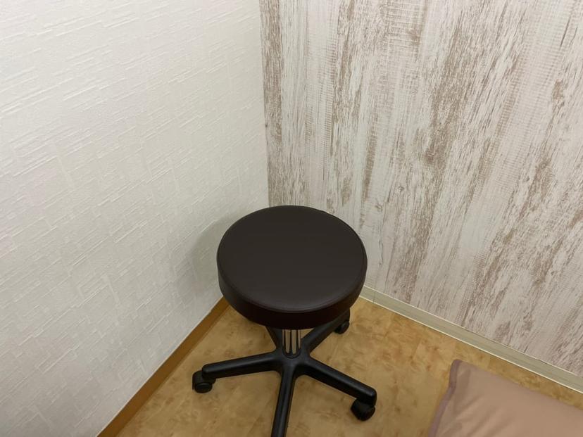 【渡辺通駅徒歩9分】備品充実のプライベートサロンが私のサロンに。エステ・整体・マッサージに【スペース1】minoriba