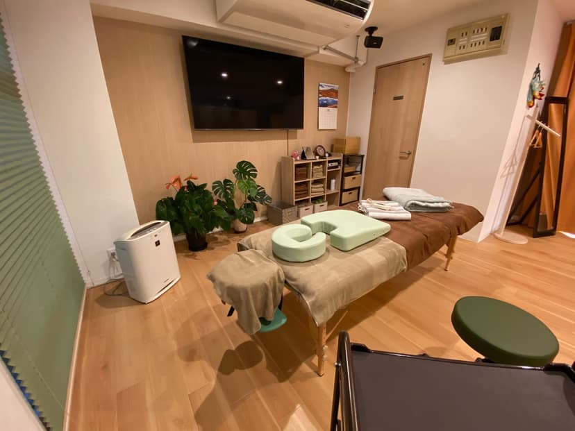 【横浜市営バス本牧1丁目駅徒歩2分】備品充実のプライベートサロンが私のサロンに。エステ・整体・マッサージに【minoriba】