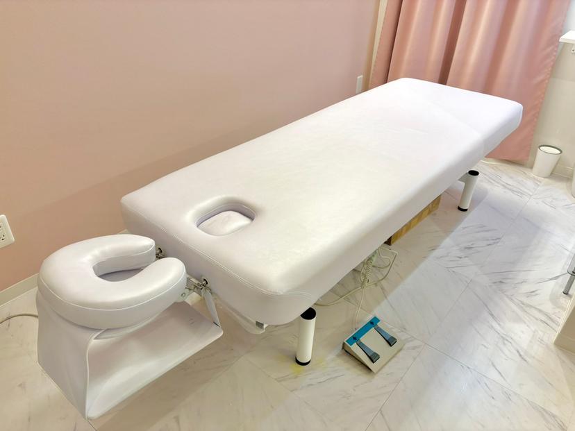 【梅田駅徒歩4分】≪女性限定≫備品充実のプライベートサロンが私のサロンに。エステ・整体・マッサージに【minoriba】