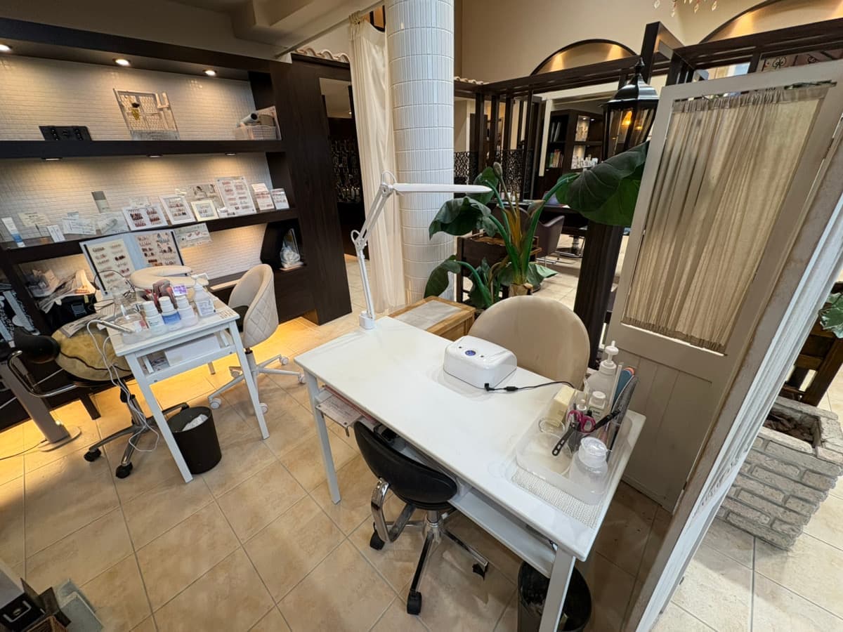 【薬師堂駅徒歩4分】備品充実のプライベートサロンが私のサロンに。ネイル・カウンセリングに【ネイルスペース】minoriba