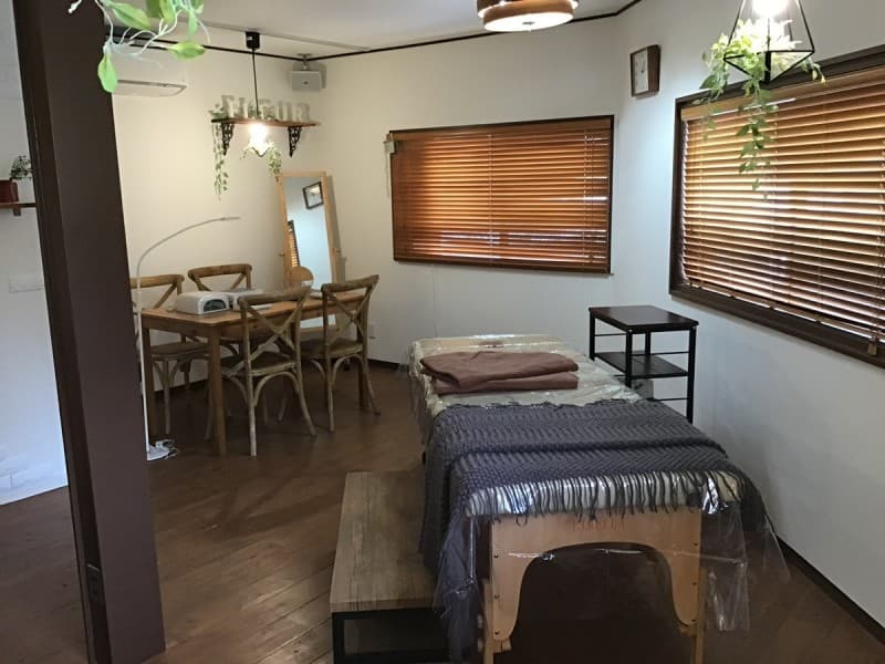 【山科駅徒歩8分】備品充実・完全個室のプライベートサロンが私のサロンに。エステ・整体・マッサージに【minoriba】