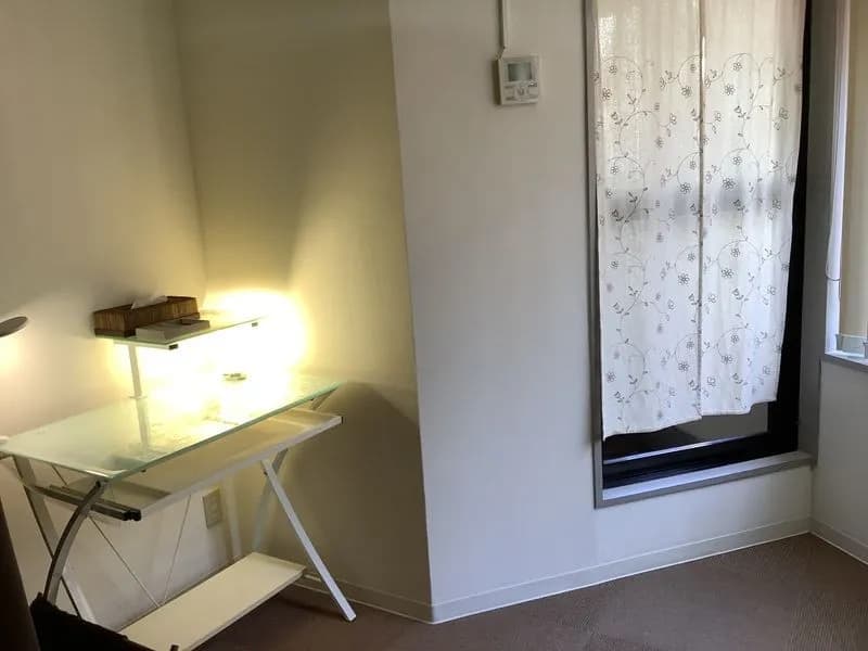 【新宿駅徒歩8分】≪女性限定≫備品充実のプライベートサロンが私のサロンに。エステ・整体・マッサージに【スペース3】minoriba