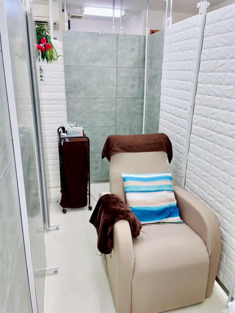 【末広町駅徒歩1分】≪女性限定≫備品充実のプライベートサロンが私のサロンに。【マツエクスペース】minoriba