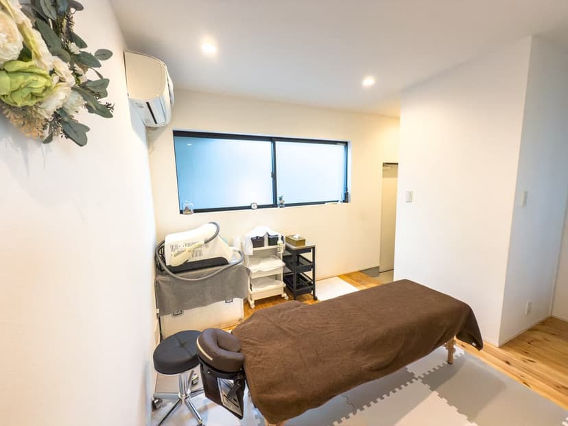 【鴨島駅徒歩7分】備品充実・完全個室のプライベートサロンが私のサロンに。エステ・整体・マッサージに【minoriba】