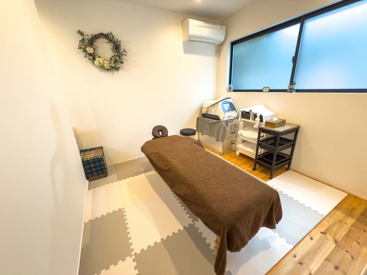 【鴨島駅徒歩7分】備品充実・完全個室のプライベートサロンが私のサロンに。エステ・整体・マッサージに【minoriba】