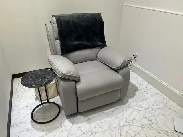 【豊川ICより車で7分】備品充実のプライベートサロンが私のサロンに。ネイル・カウンセリングに【フットネイルスペース】minoriba