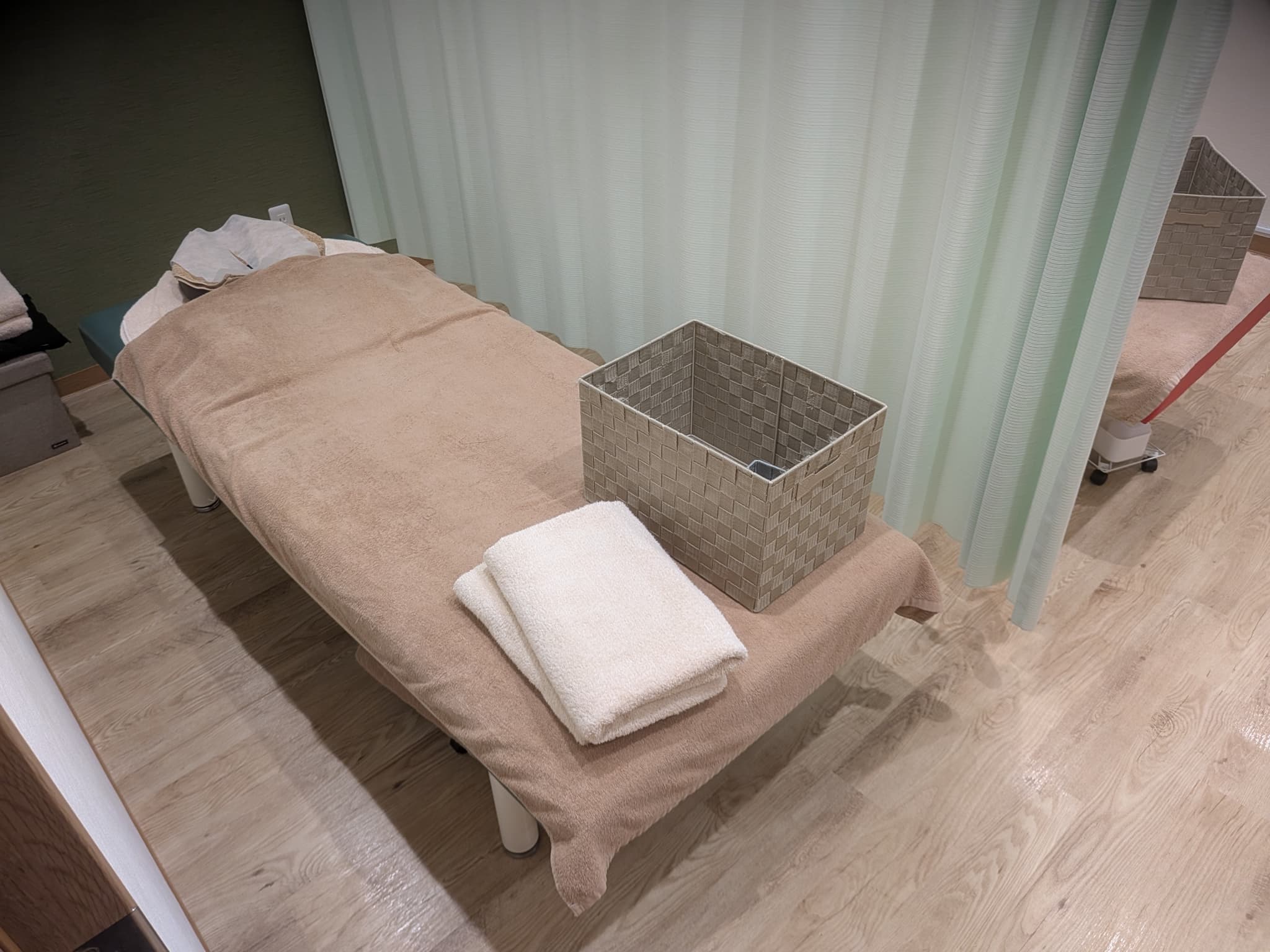 【静岡駅徒歩11分】備品充実のプライベートサロンが私のサロンに。エステ・整体・マッサージに【オープンスペース】minoriba