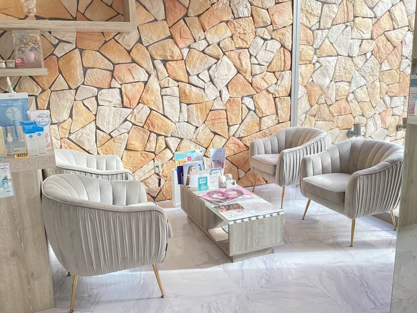 【川原町駅徒歩4分】≪女性限定≫ 完全個室のプライベートサロンが私のサロンに。エステ・整体・マッサージに【スペース1】minoriba