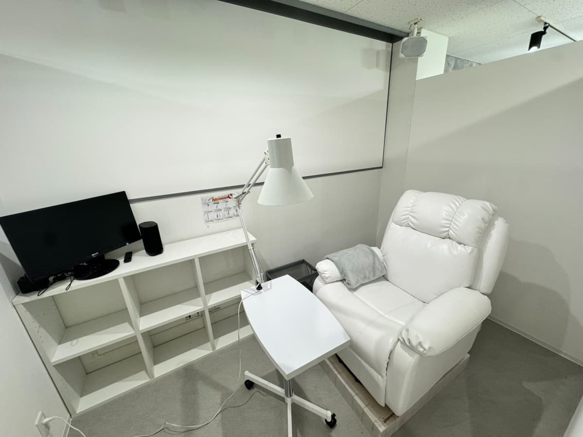 【南森町駅徒歩30秒】備品充実のプライベートサロンが私のサロンに。【ネイルスペース】minoriba