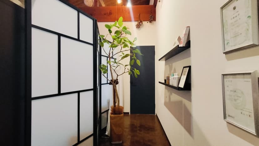 【郡山駅より車で12分】≪女性限定≫備品充実のプライベートサロンが私のサロンに。エステ・整体・マッサージに【minoriba】