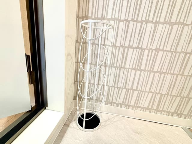 ãä¸å°¾é§
æ±å£åºãåç«ã¦.jpeg