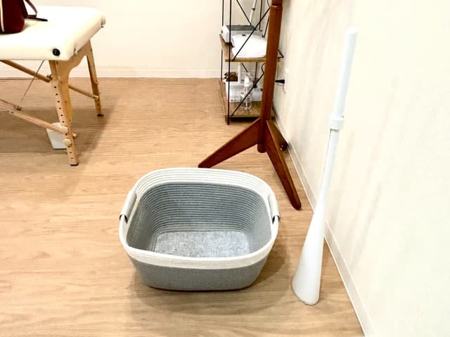 ãä¸å°¾é§
æ±å£åºãè·ç©å
¥ã.jpeg