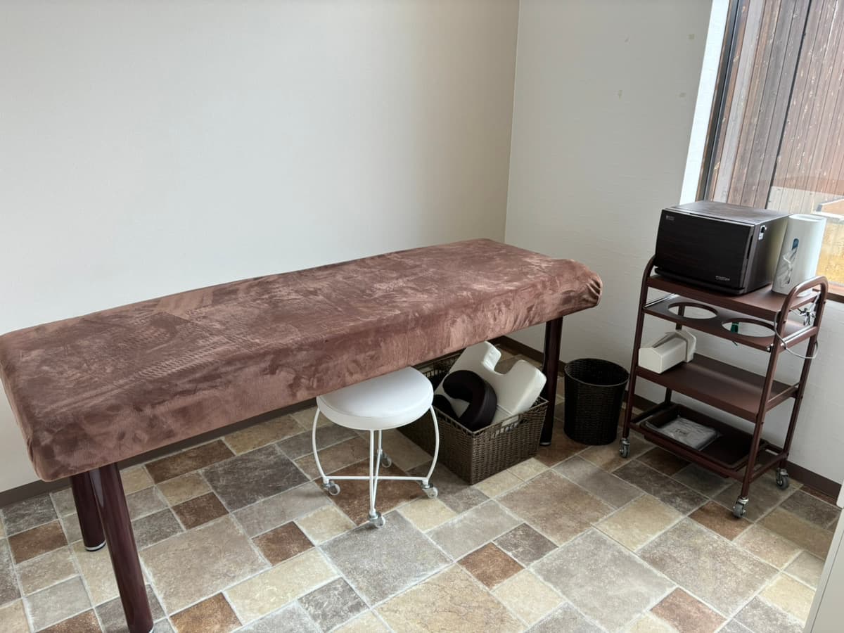 【飾磨駅徒歩7分】備品充実のプライベートサロンが私のサロンに。エステ・整体・マッサージに【スペース&】minoriba